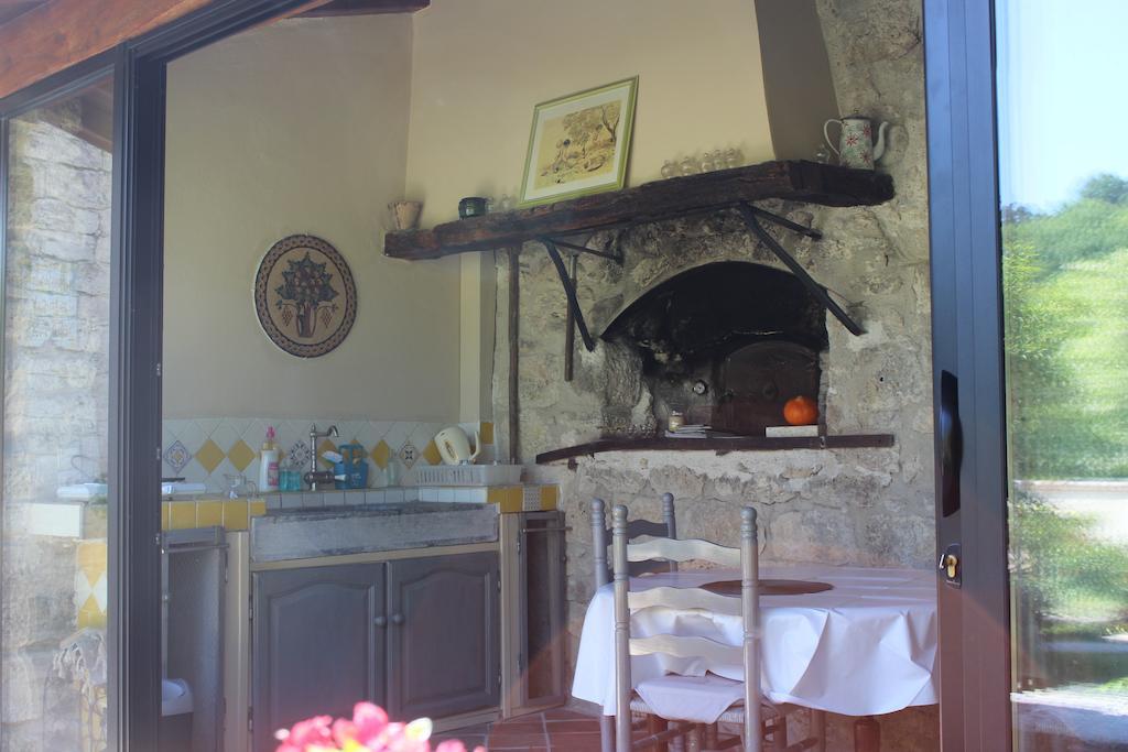 La Garde Pile De Fichou Bajamont Quarto foto